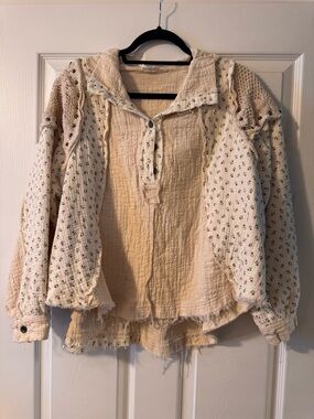 POL Cream Two-Tone Textured Hoodie Pullover